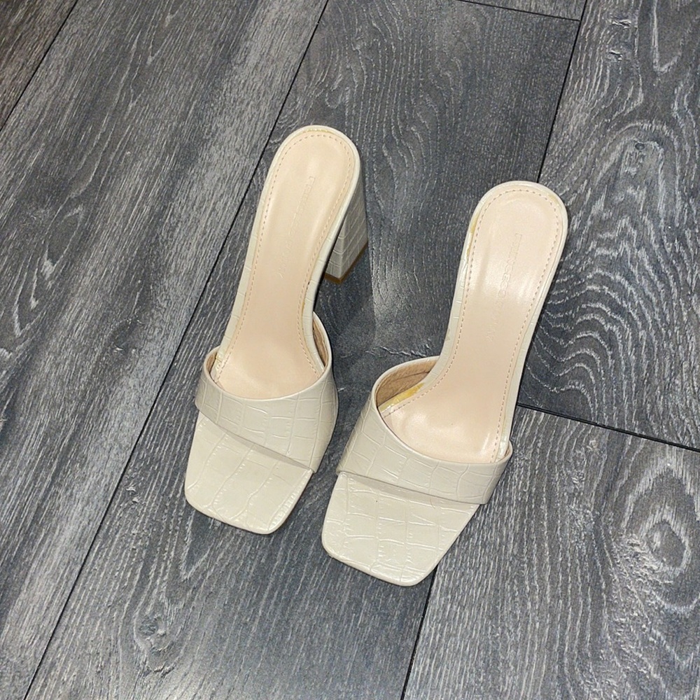 Princess Polly Cream Heels